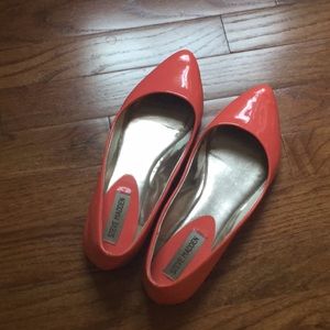 Steve Madden Coral flats SIZE: 8
